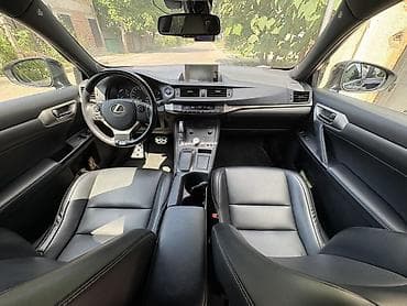 Продажа авто: Lexus CT: 2017 г., 1.8 л, Вариатор, Гибрид, Хэтчбэк — 5