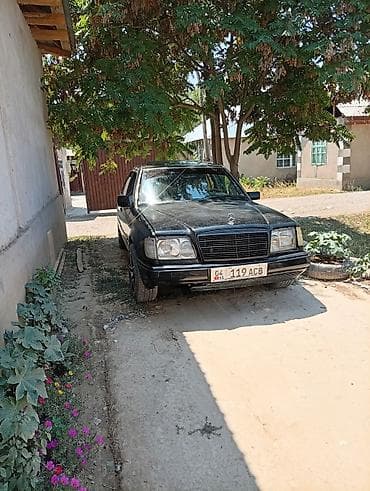 Унаа: Mercedes-Benz W124: 1994 г., 2.2 л, Кол менен иштөөчү, Бензин, Седан — 3