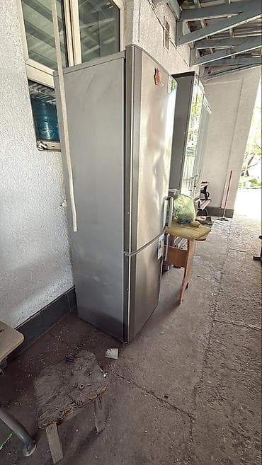 холодильники и морозильники: Холодильник Atlant, Двухкамерный — 7