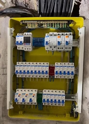 Электрики: Электрик | Электромонтажные работы Больше 6 лет опыта — 5