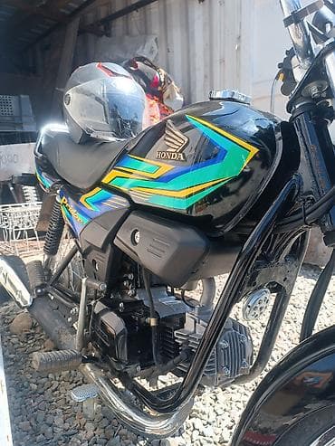 пассаж: Honda Pridor — экономичный городской мотоцикл в классическом стиле — 2