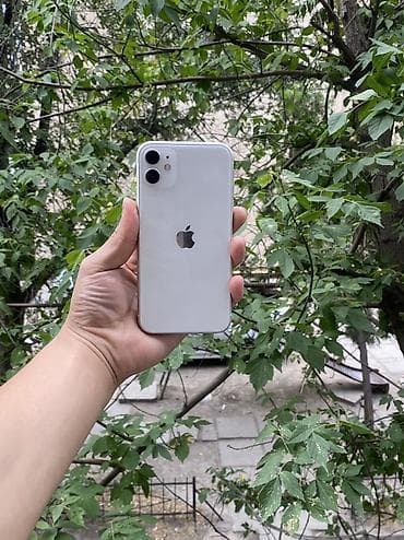Техника и электроника: IPhone 11, Б/у, 128 ГБ, White Titanium, Чехол, 85 % — 1