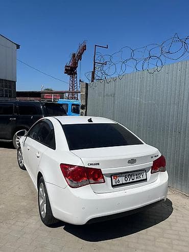 chevrolet evanda: Chevrolet Cruze: 2010 г., 1.8 л, Автомат, Бензин, Седан — 2