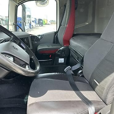 крыл: Тягач, Volvo, 2019 г., Без прицепа — 9