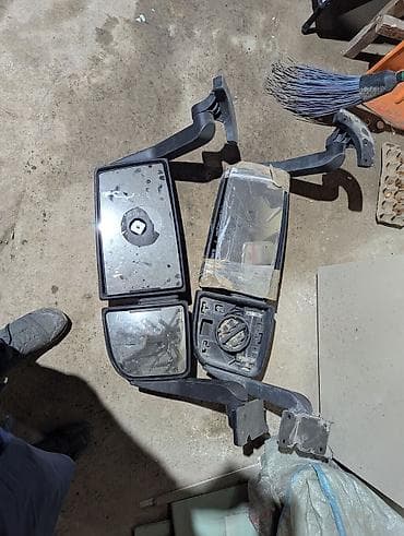 матор хово: 2 левых зеркал на хово(Howo tx ) запчасти — 2