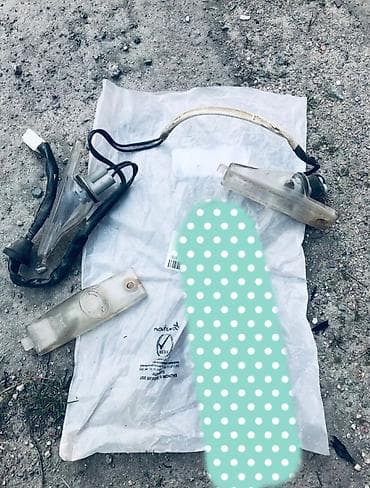 ls 300: Продаю запчасти от LEXUS RX300 2001 года: 1) Рамка магнитолы с — 10