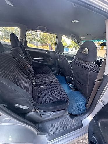 Honda Stream: 2001 г., 1.7 л, Вариатор, Бензин, Минивэн — 9