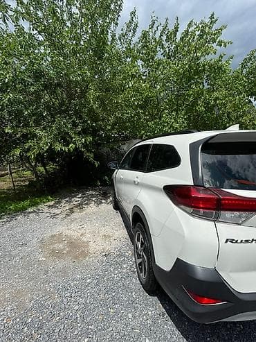Продажа авто: Toyota Rush: 2021 г., 1.5 л, Робот, Бензин, Кроссовер — 5