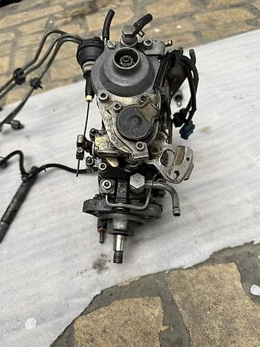 Детали двигателя и моторы в сборе: Топливная аппаратура Kia Б/у, Оригинал — 4