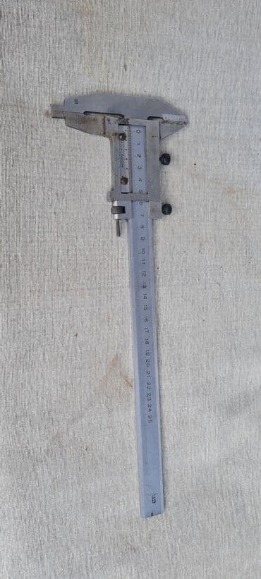 Штангель штангенциркукуль 250мм СССР at lalafo.kg Штангель штангенциркукуль 250мм СССР