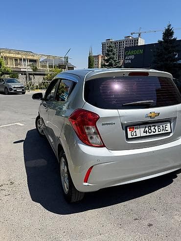Chevrolet Spark: 2016 г., 1 л, Автомат, Бензин, Хэтчбэк — 9