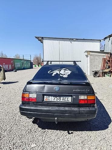Транспорт: Volkswagen Passat: 1990 г., 1.8 л, Кол менен иштөөчү, Бензин, Седан — 1