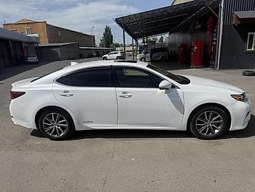 vossen r17: Lexus ES: 2017 г., 2.5 л, Автомат, Гибрид, Седан — 2