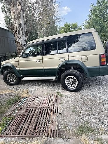 ex 5: Mitsubishi Pajero: 1992 г., 2.5 л, Автомат, Дизель, Внедорожник — 2