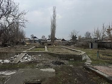 Үйлөр: 🏡 Продаётся уютный частный дом на большом участке — отличное место для — 6