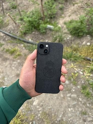 17 про мах: IPhone 14, Б/у, 256 ГБ, Черный, Чехол, 81 % — 3