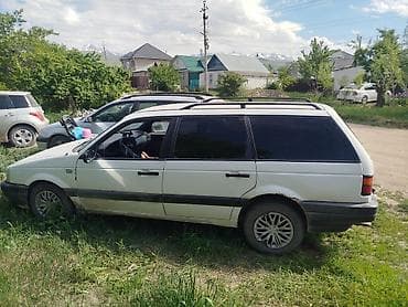 Volkswagen: Volkswagen Passat Variant: 1991 г., 1.8 л, Механика, Бензин, Универсал — 4