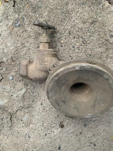 Продаю пишите в воцап (или звоните после 21.00 ) продает мама, номер