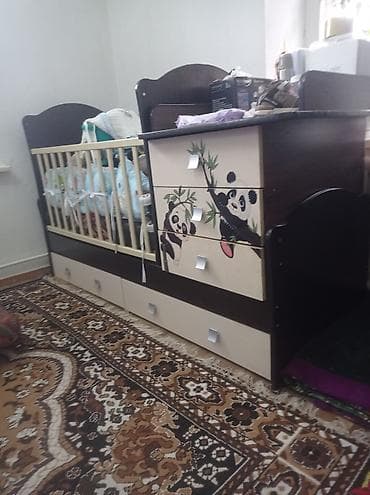 Офисная мебель: Манеж-кровать, Б/у, С комодом — 3