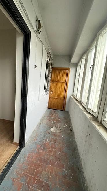 седьмое небо: 2 комнаты, 47 м², Индивидуалка, 6 этаж, Требуется ремонт — 10
