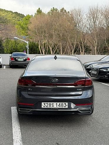 bmw i7: Kia K7: 2019 г., Автомат, Седан — 2