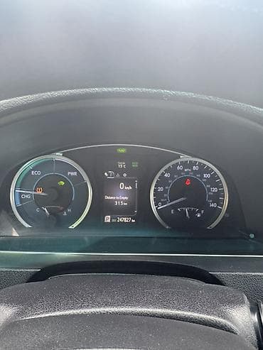 Toyota Camry: 2017 г., 2.5 л, Вариатор, Гибрид, Седан