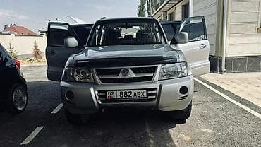 Mitsubishi Montero: 2002 г., 3.8 л, Газ, Внедорожник — 1