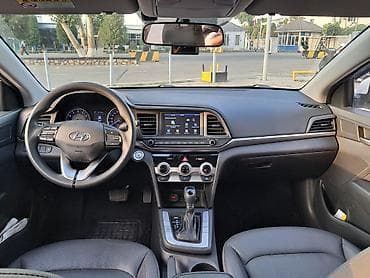 купить машину jaguar: Hyundai Avante: 2019 г., 1.6 л, Автомат, Бензин, Седан — 5