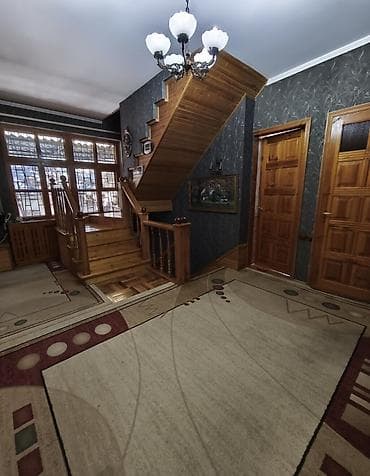 октябрьское: Продаём большой добротный. 650м2 на участке 5.5 соток! Октябрьский — 4