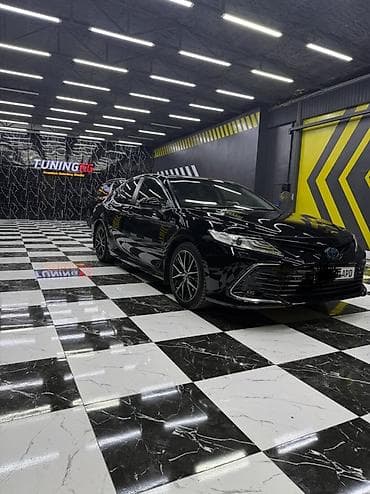 Продажа авто: Toyota Camry: 2021 г., 2.5 л, Автомат, Гибрид, Седан — 5