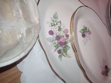 купить столик для кормления: Сервиз столовый . СССР. 60 предметов. Новый в упаковке. На 12 — 1