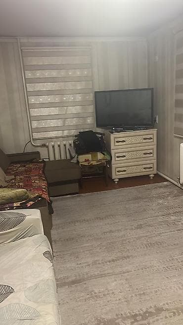 Үйлөрдү ижарага берүү: Сдаётся 2 этажный особняк. 5 комнат. Район Ак-Тилек. Услуги Агентсво — 4