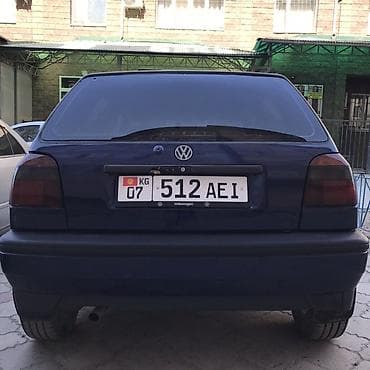 Унаа сатуу: Volkswagen Golf: 1997 г., 1.8 л, Кол менен иштөөчү, Бензин, Хетчбек — 8