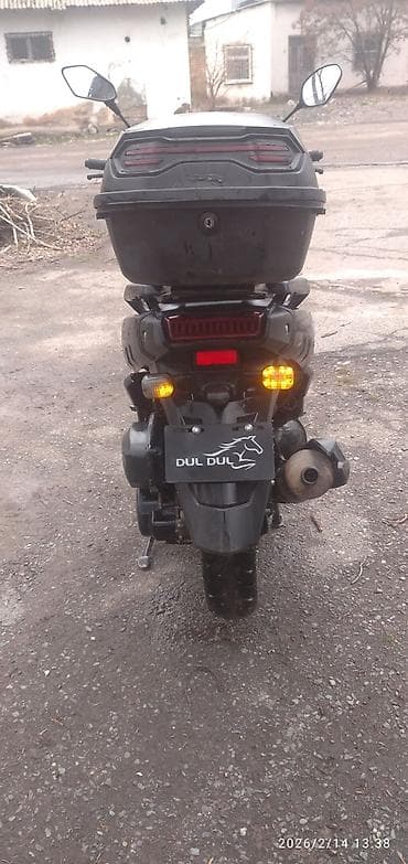 скутер м12: Макси-скутер Tank, 150 куб. см, Бензин, Б/у — 10