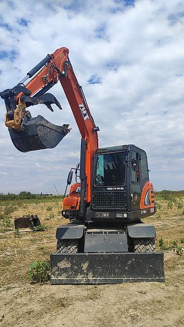 full construction: Услуги экскаватора | Водопровод, Выкорчевывание пней, Демонтаж — 1