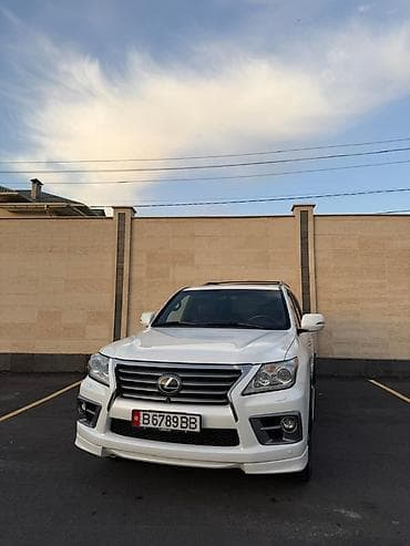 16 lt: Lexus LX: 2014 г., 5.7 л, Автомат, Бензин, Внедорожник — 1