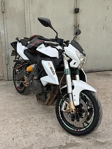 Naked 600 куб. см, Бензин, Взрослый, Б/у