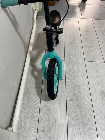 детский дождевик: Детский велосипед, Беговел, 3 - 4 года, Для мальчика, Б/у — 4