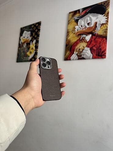 apple 9: IPhone 16 Pro, Б/у, 128 ГБ, Natural Titanium, Зарядное устройство, Защитное стекло, Чехол, 88 % — 2