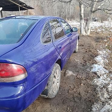 Mazda: Mazda 626: 1995 г., 1.8 л, Механика, Бензин, Хэтчбэк — 4