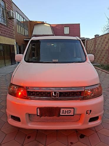 Honda Stepwgn: 2003 г., 2 л, Автомат, Газ, Минивэн