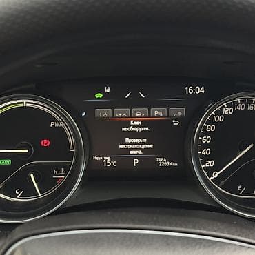камри 75 2021: Toyota Camry: 2022 г., 2.5 л, Вариатор, Гибрид, Седан — 6