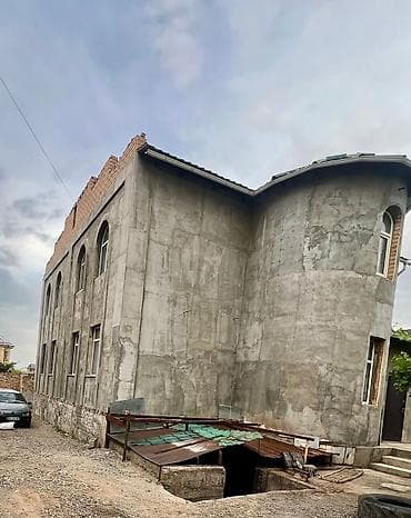 🏡 Продается просторный трехуровневый дом в районе Ынтымак 📍 Район at lalafo.kg 🏡 Продается просторный трехуровневый дом в районе Ынтымак 📍 Район