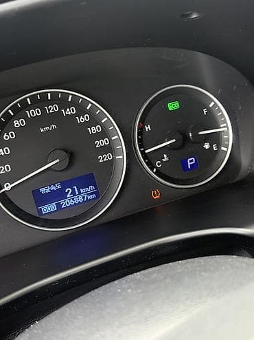 byd bot 384: Hyundai Starex: 2020 г., 2.5 л, Автомат, Дизель, Фургон — 9