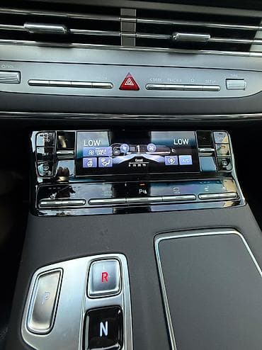 с4 2: Hyundai Grandeur: 2021 г., 2.4 л, Автомат, Гибрид, Седан — 5