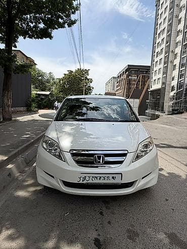 Honda Edix: 2005 г., 2 л, Автомат, Бензин, Минивэн at lalafo.kg Honda Edix: 2005 г., 2 л, Автомат, Бензин, Минивэн