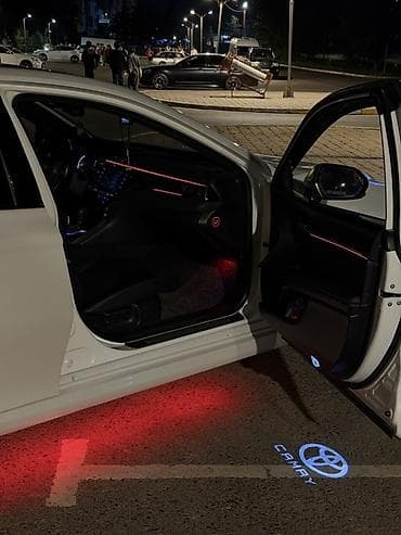Toyota Camry: 2018 г., 2.5 л, Автомат, Бензин, Седан — 6