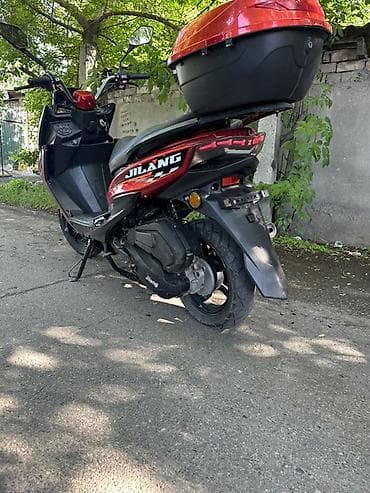 motor cycle: Макси-скутер 150 куб. см, Бензин, Б/у — 3