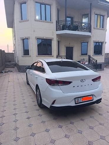 Продажа авто: Hyundai Sonata: 2019 г., 2.4 л, Автомат, Бензин, Седан — 4