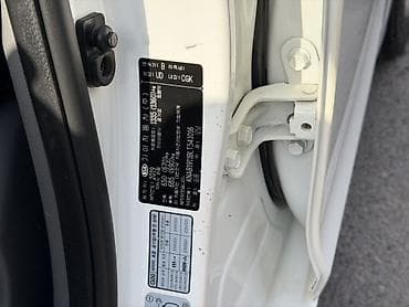 e2 byd: Kia Morning: 2019 г., 1 л, Автомат, Бензин, Хэтчбэк — 8